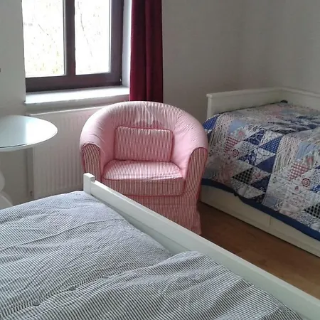 2 In Einem Haus 2 Km Vom Zentrum Leipzigs Apartment *